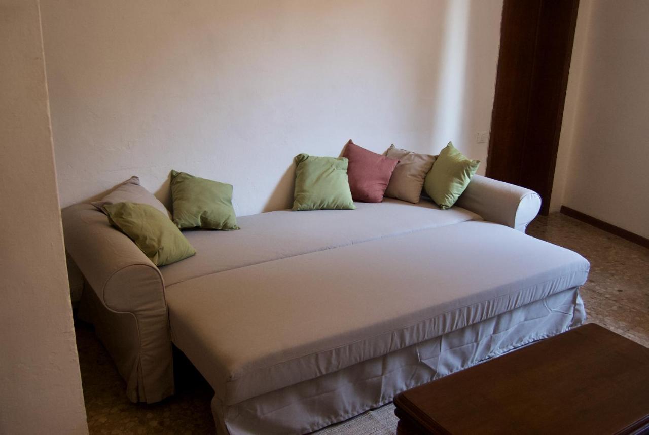 Casa Di Canfreo Lari Buitenkant foto